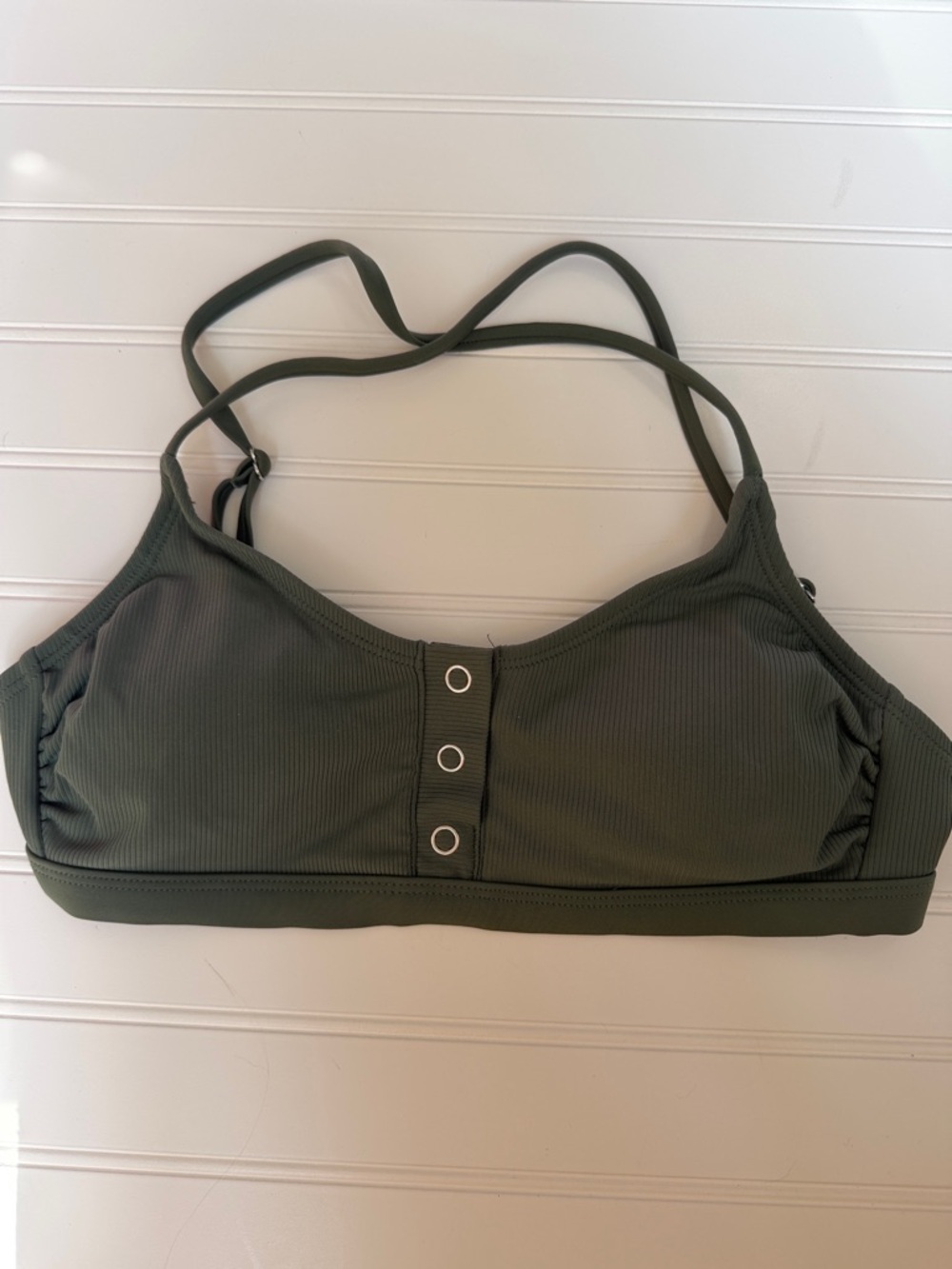(124)Xhilaration Olive Ribbed Snap-Front Sports Bralette